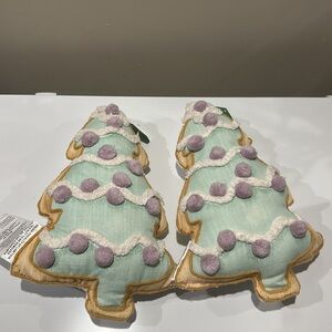 🌸NEW At Home 2 Pieces Tree Cookies Throw Pillow 10x17 Mrs Claus Bakery W…